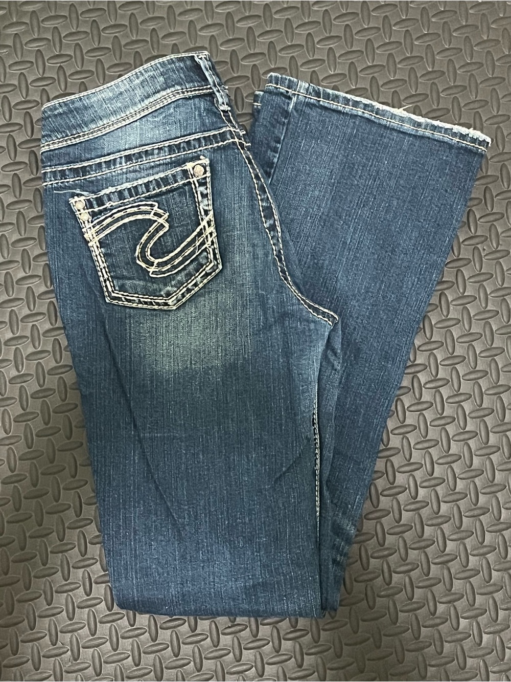 Silver Jeans Women's Blue Boot Cut Jeans with Contrast Stitching